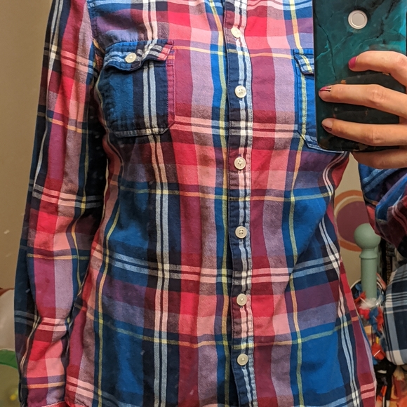 Plaid Old Navy Button Up Shirt - Picture 2 of 7